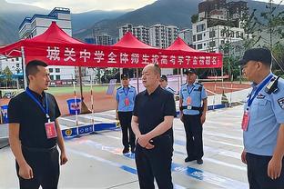 卢：祖巴茨今日仍有出场时间限制 下周对森林狼&勇士也是如此